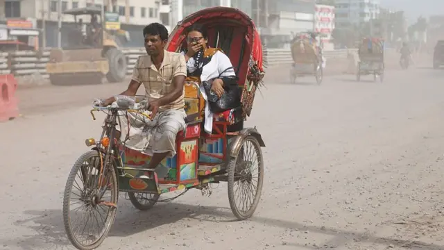 ব্যাটারিচালিত অটোরিকশার দাপট বেড়েছে ঢাকাসহ দেশের বিভিন্ন শহরে